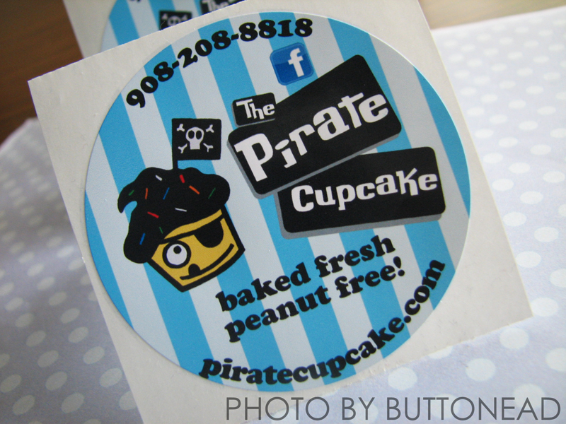 pirate-cupcake-stickers