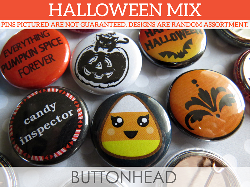 Random Halloween Buttons Pins